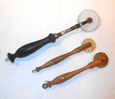 3 alte Teigrädchen für die